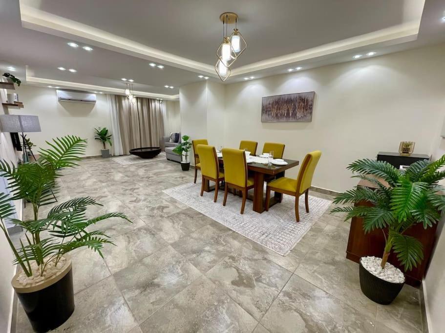 3br Luxury Near Auc Newcairo Apartamento *